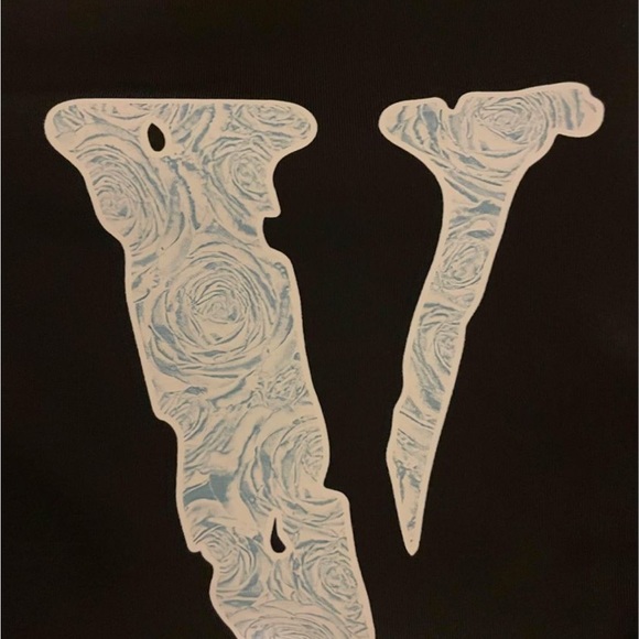 Vlone meet the woo shorts, size medium, brand new - Picture 3 of 3